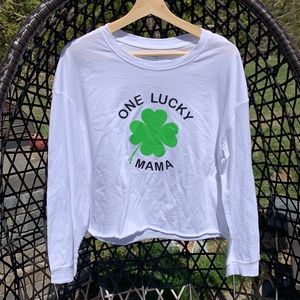 One lucky mama long sleeve tee